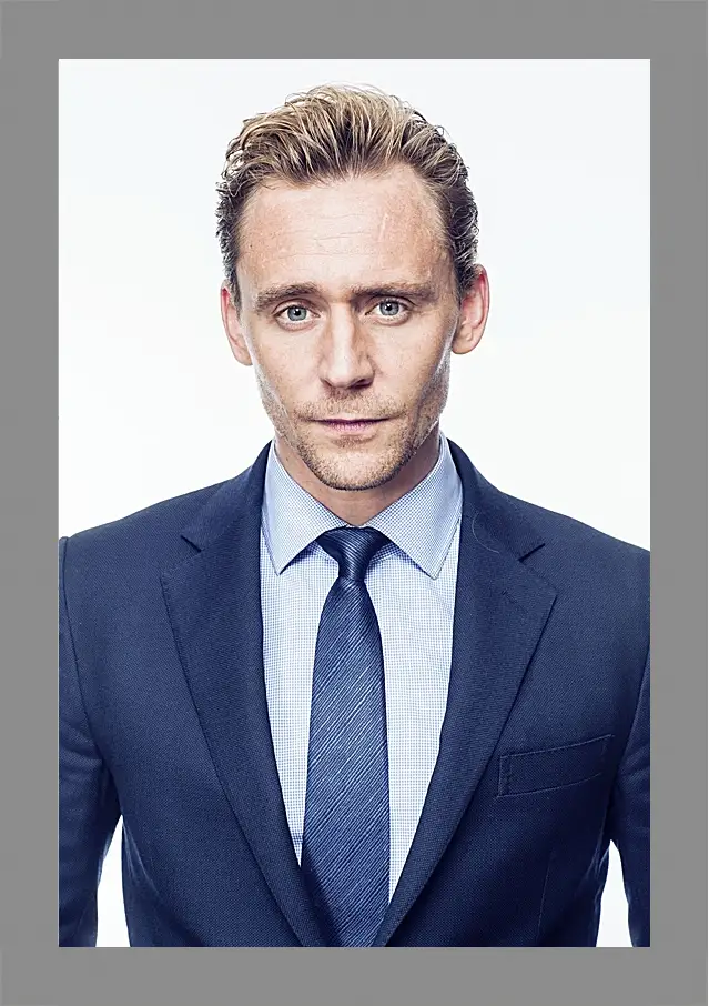 Картина в раме - Том Хиддлстон. Thomas Hiddleston