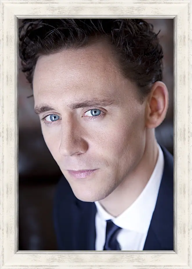 Картина в раме - Том Хиддлстон. Thomas Hiddleston