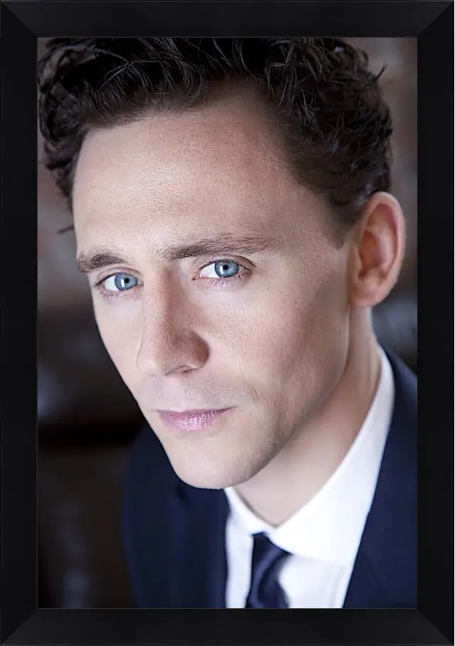 Картина в раме - Том Хиддлстон. Thomas Hiddleston