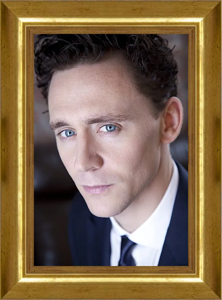 Картина в раме - Том Хиддлстон. Thomas Hiddleston