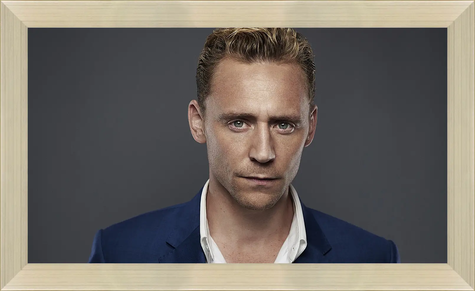 Картина в раме - Том Хиддлстон. Thomas Hiddleston