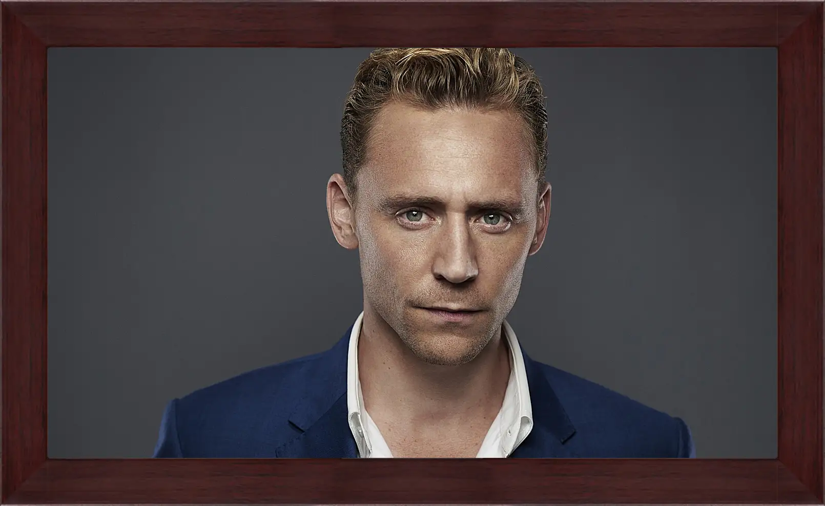 Картина в раме - Том Хиддлстон. Thomas Hiddleston