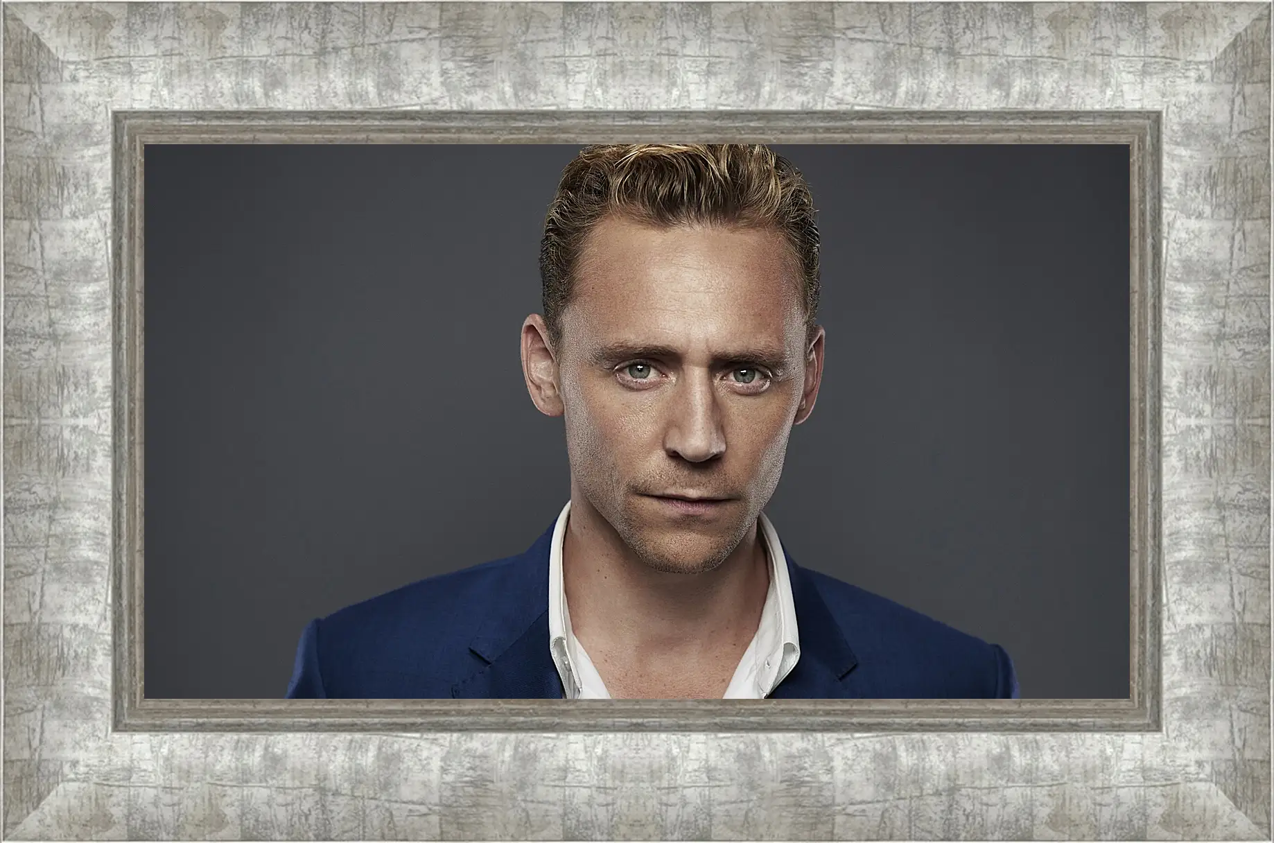 Картина в раме - Том Хиддлстон. Thomas Hiddleston