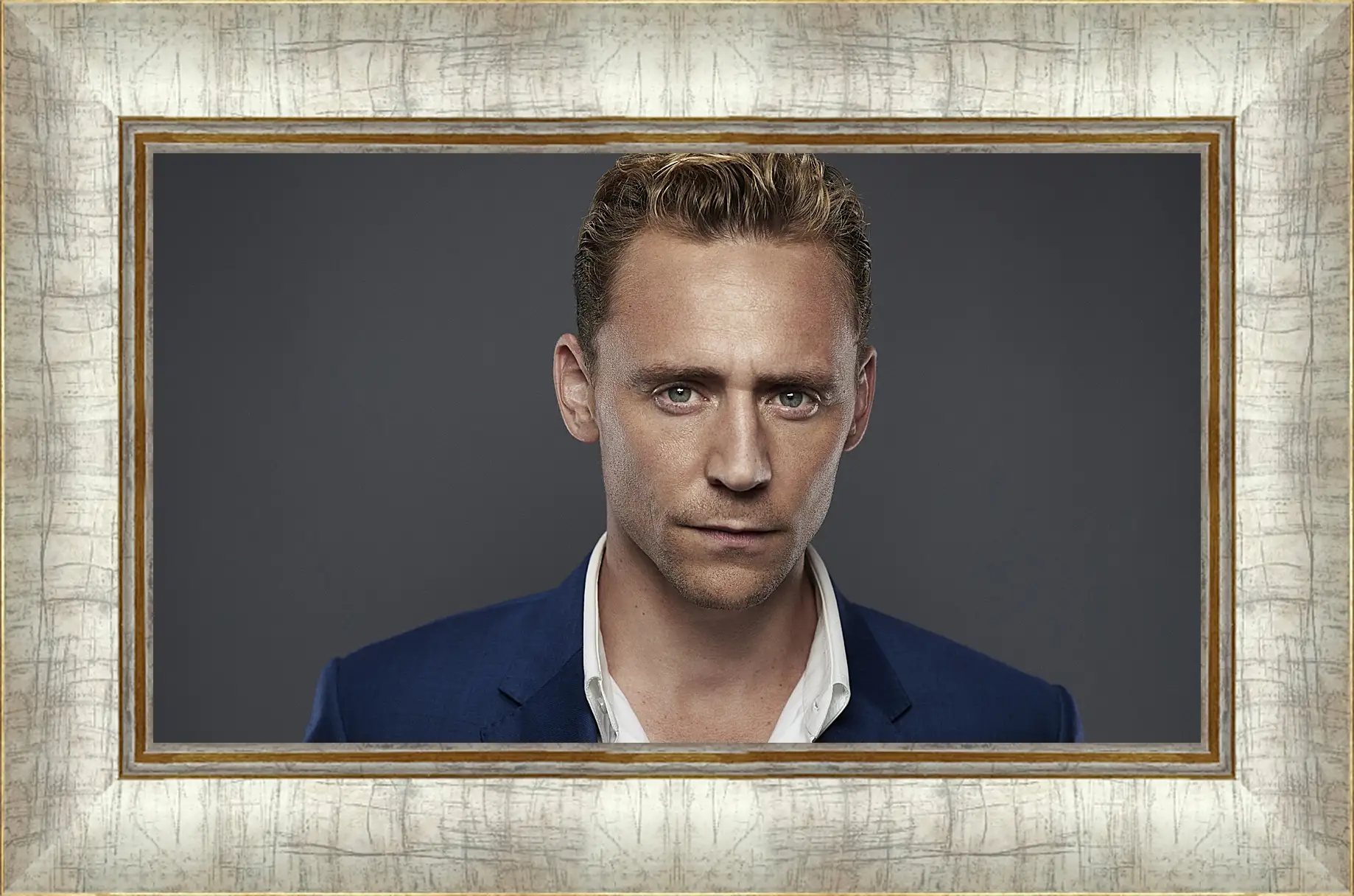 Картина в раме - Том Хиддлстон. Thomas Hiddleston