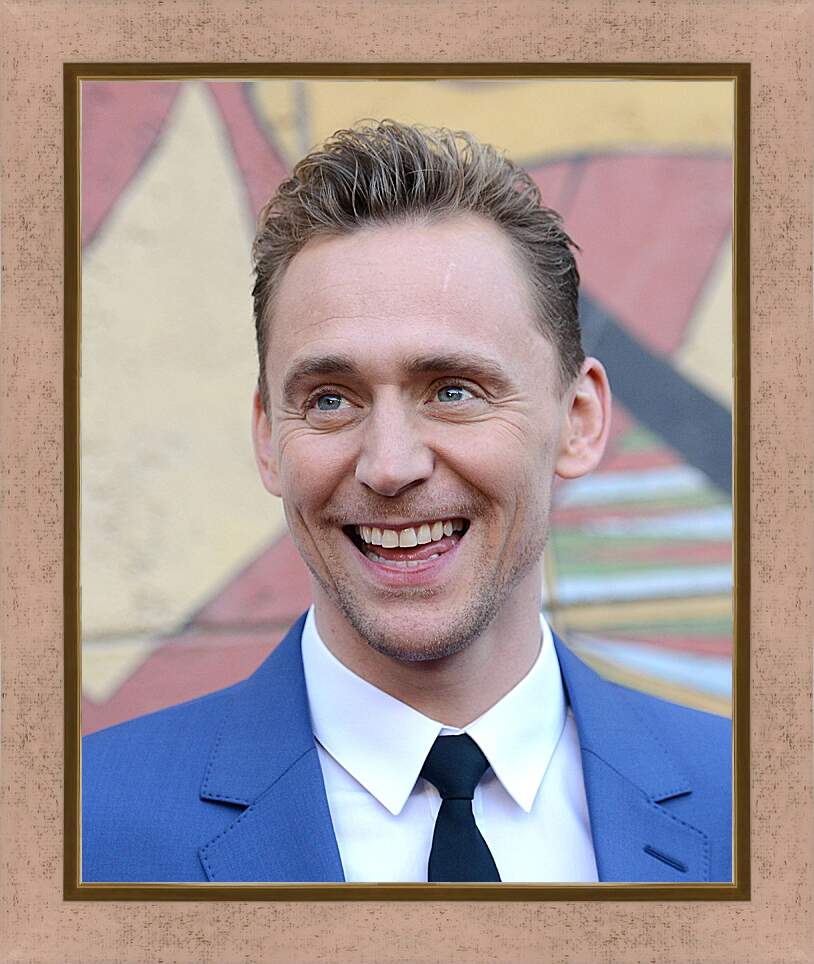 Картина в раме - Том Хиддлстон. Thomas Hiddleston