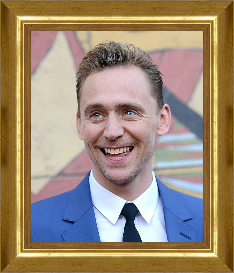 Картина в раме - Том Хиддлстон. Thomas Hiddleston