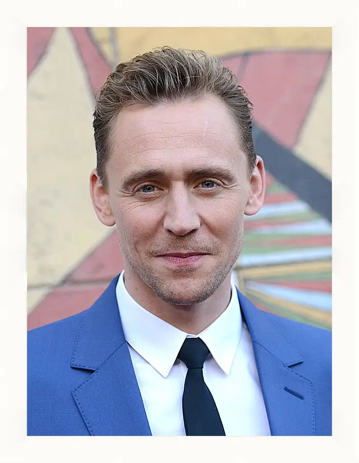 Картина в раме - Том Хиддлстон. Thomas Hiddleston