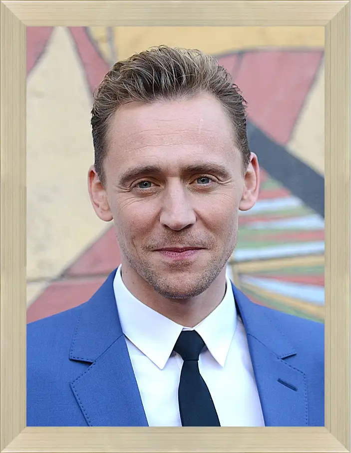 Картина в раме - Том Хиддлстон. Thomas Hiddleston