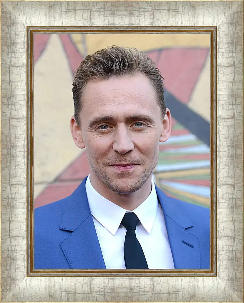 Картина в раме - Том Хиддлстон. Thomas Hiddleston