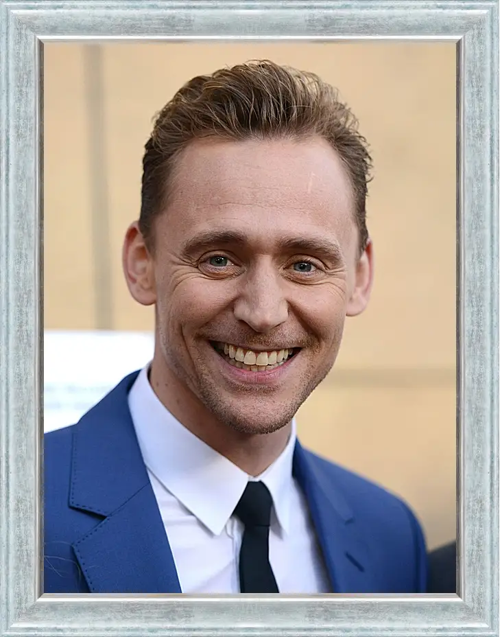 Картина в раме - Том Хиддлстон. Thomas Hiddleston