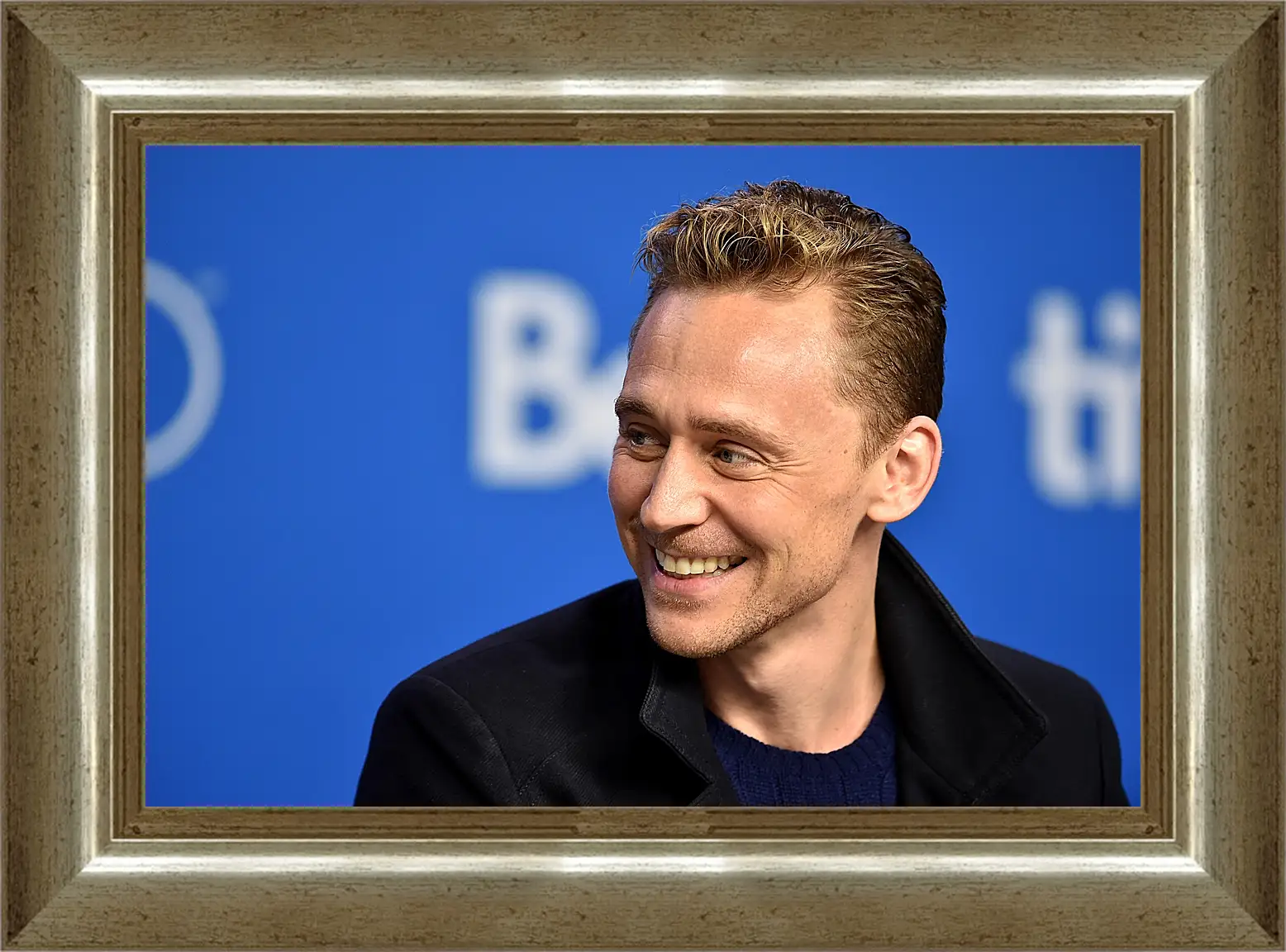 Картина в раме - Том Хиддлстон. Thomas Hiddleston