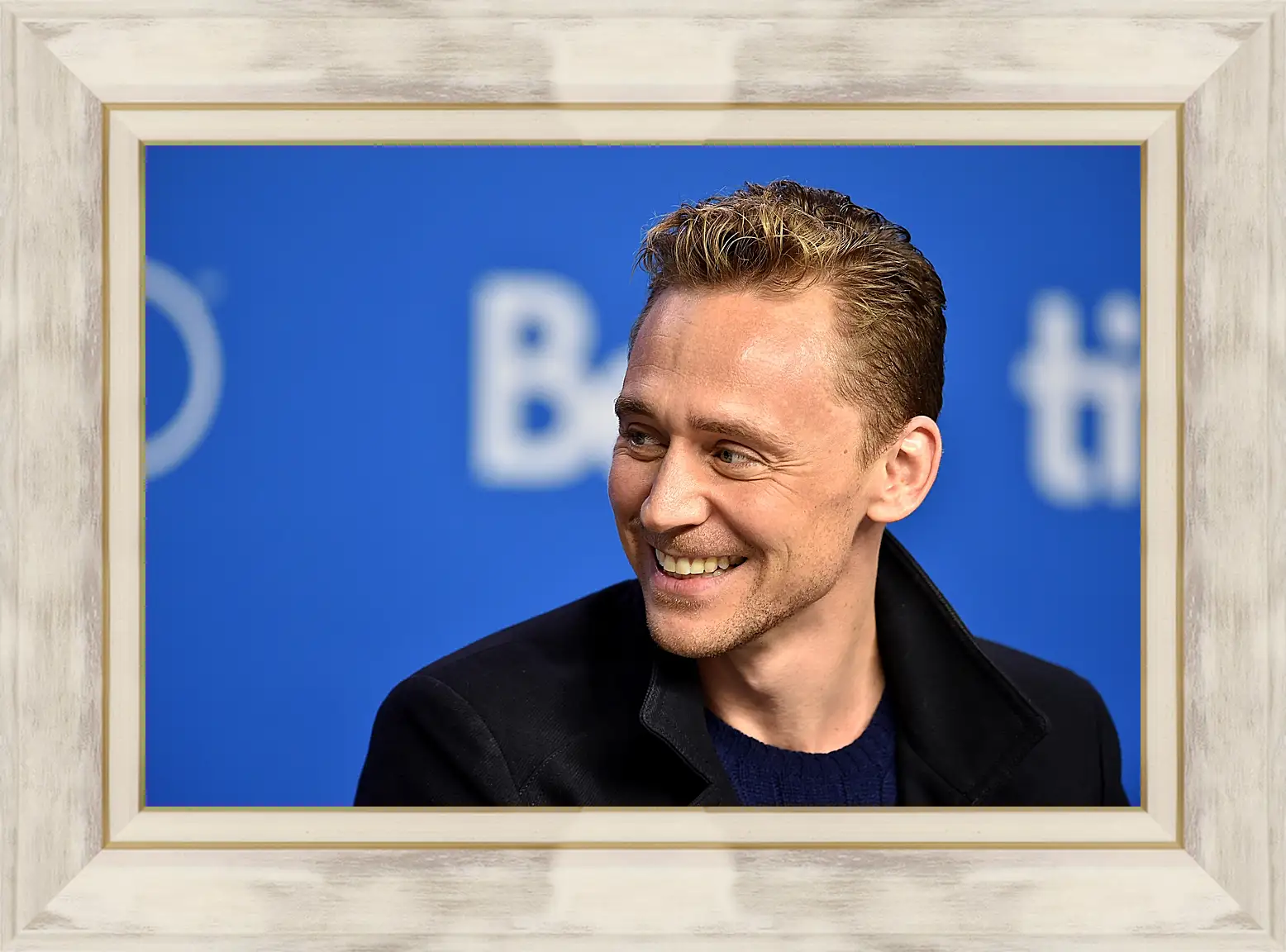 Картина в раме - Том Хиддлстон. Thomas Hiddleston