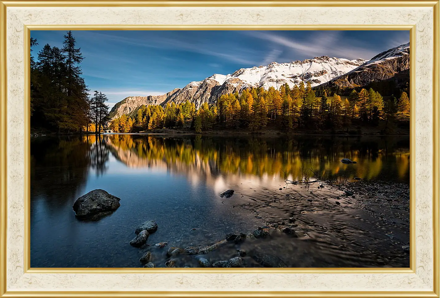 Картина в раме - Осень