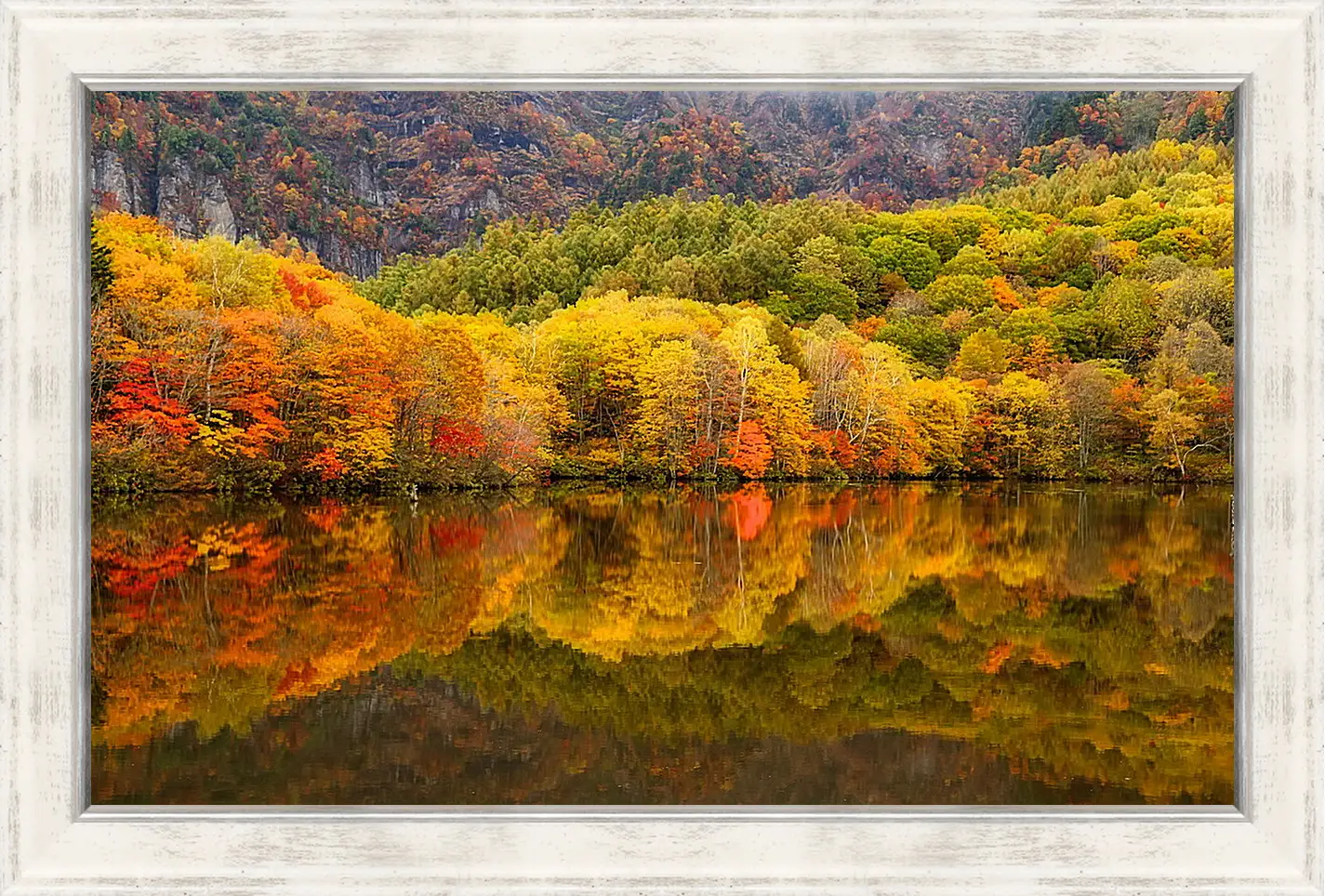 Картина в раме - Осень