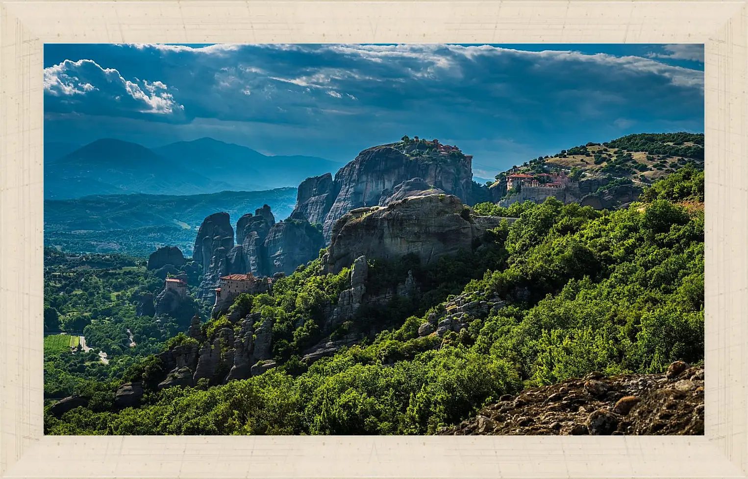 Картина в раме - Пейзаж