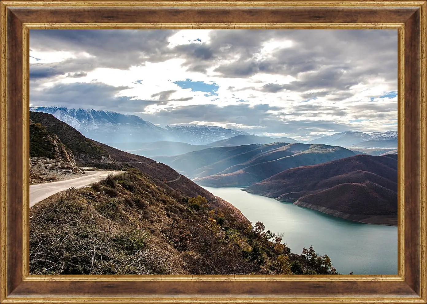 Картина в раме - Пейзаж