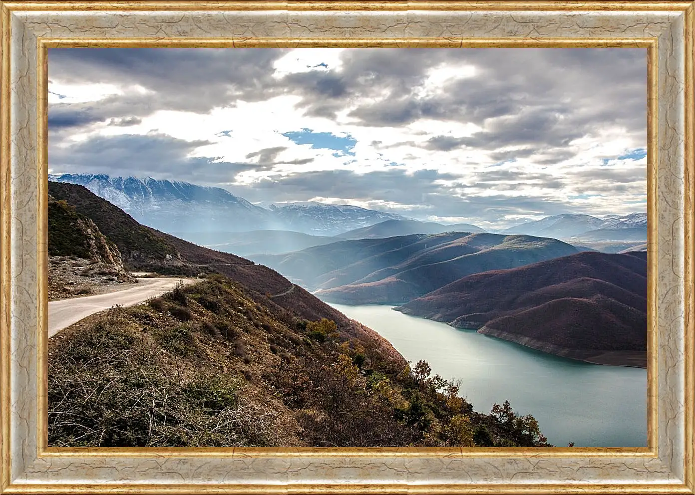 Картина в раме - Пейзаж