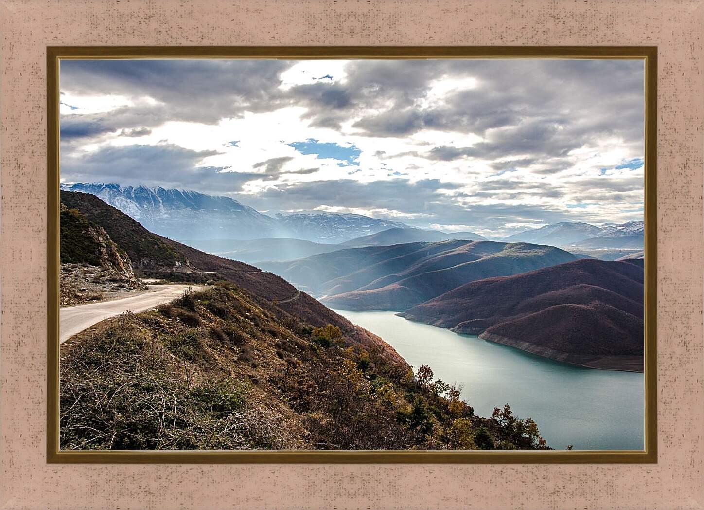 Картина в раме - Пейзаж