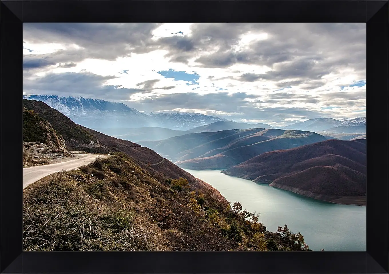 Картина в раме - Пейзаж