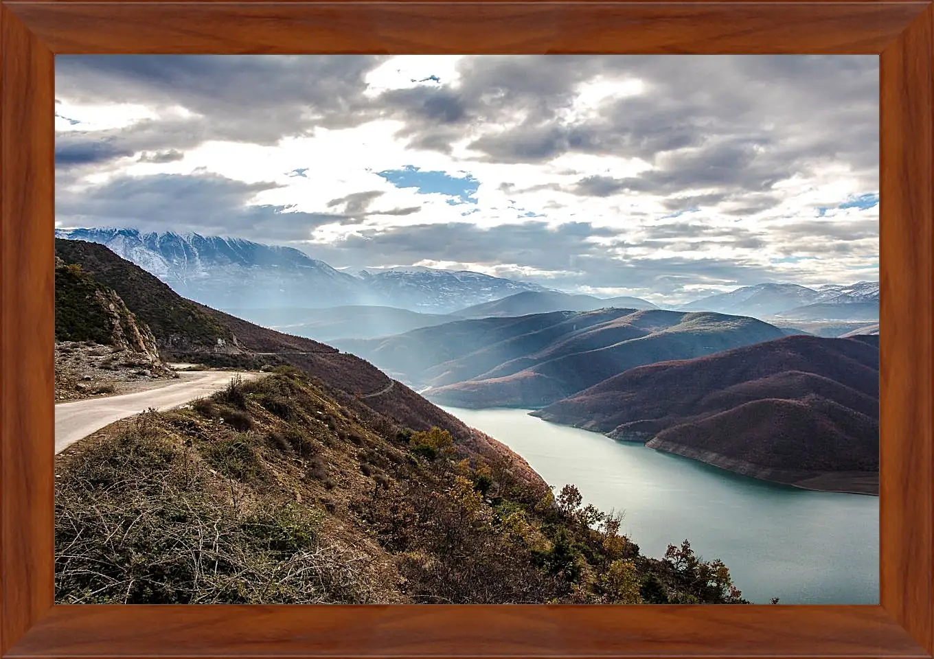 Картина в раме - Пейзаж