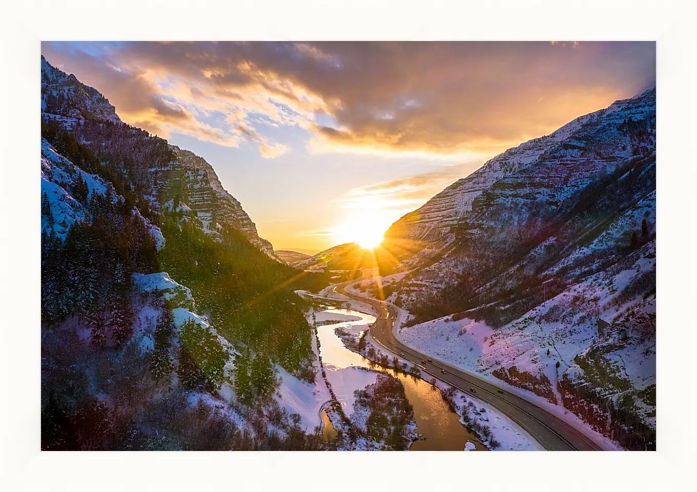 Картина в раме - Пейзаж