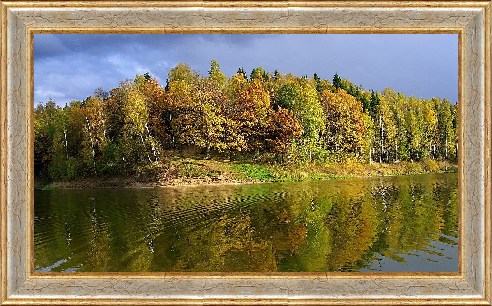 Картина в раме - Осень