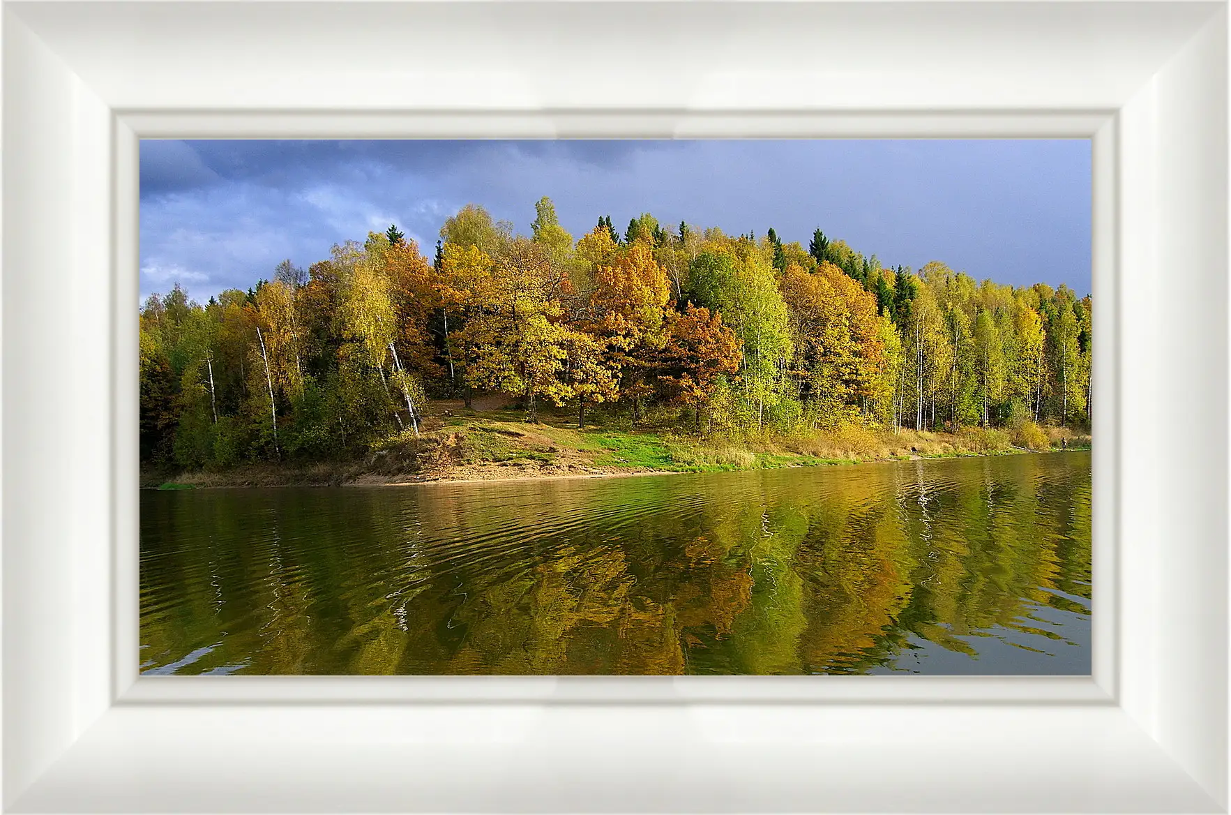 Картина в раме - Осень