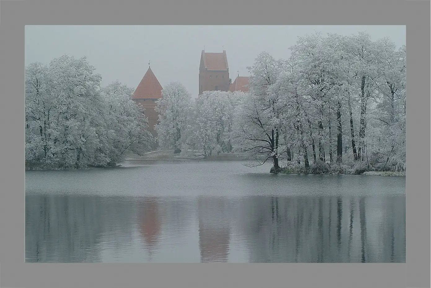 Картина в раме - Зима