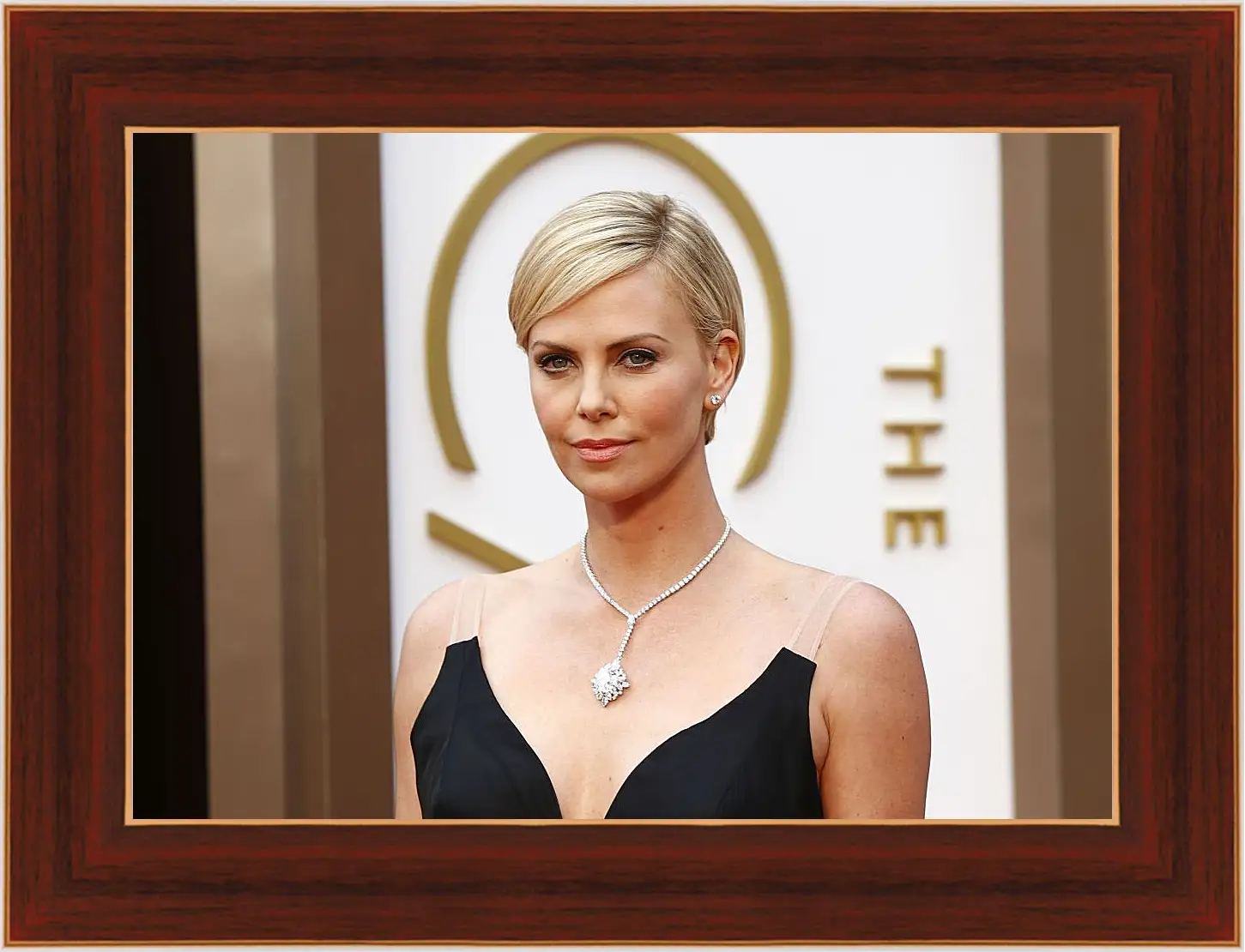 Картина в раме - Шарлиз Терон. Charlize Theron