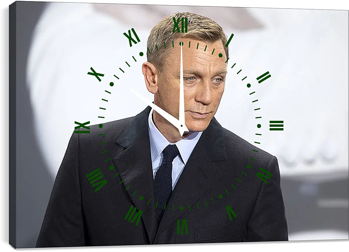 Часы картина - Дэниел Крейг. Daniel Craig