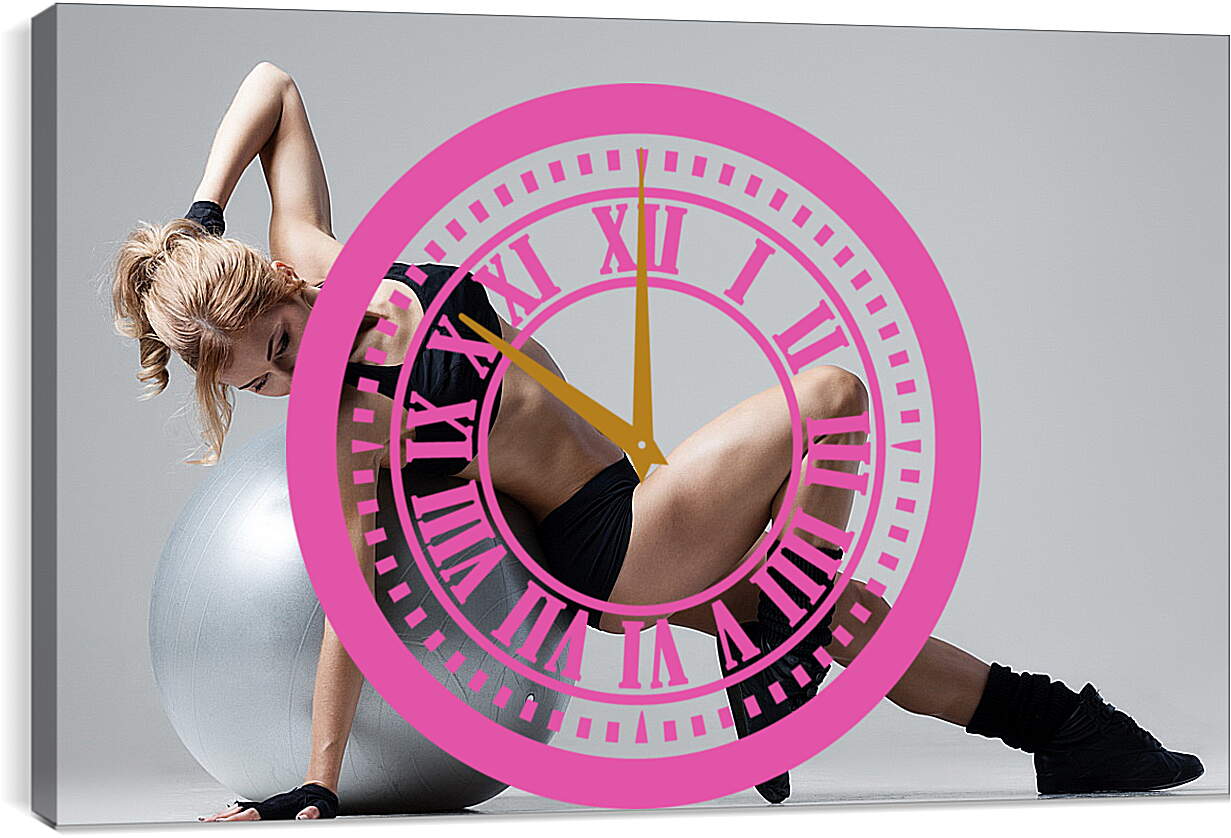 Часы картина - Блондинка со спортивным шаром