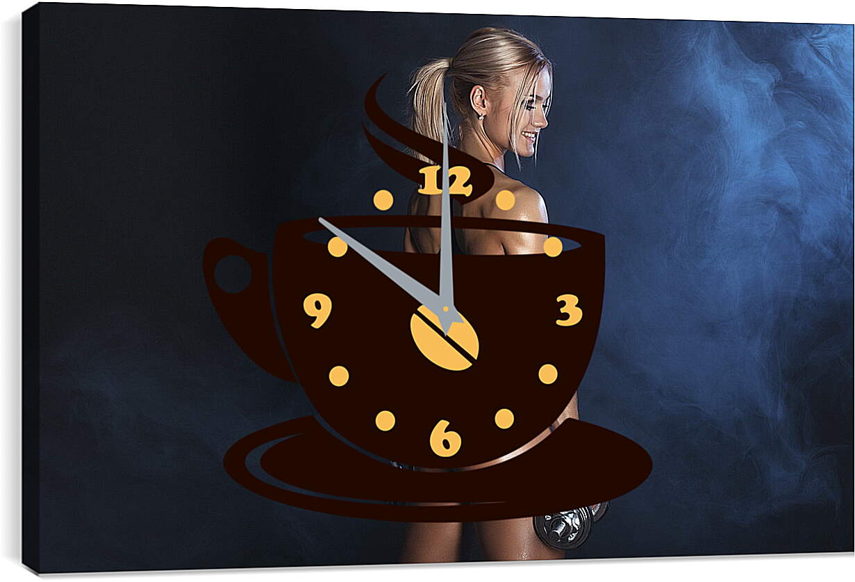 Часы картина - Блондинка стоит полубоком с двумя гантелями