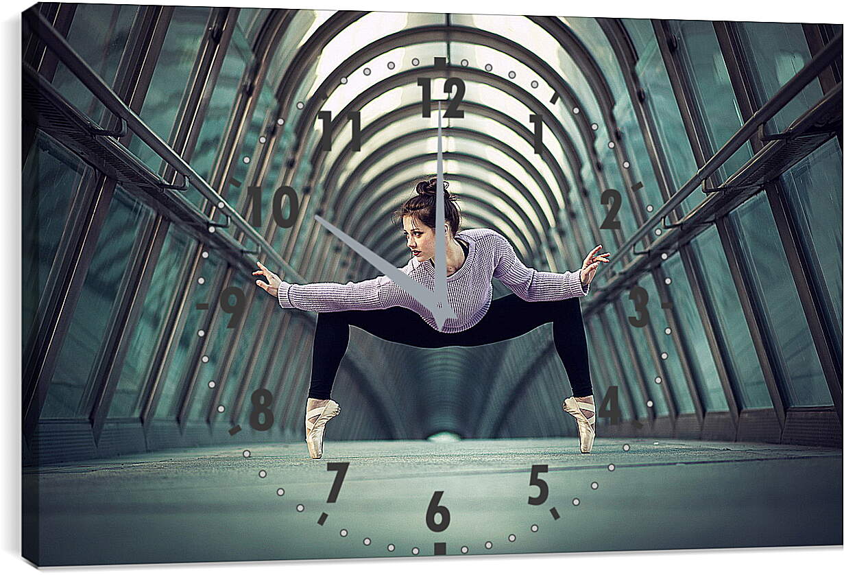 Часы картина - Тренировка балерины