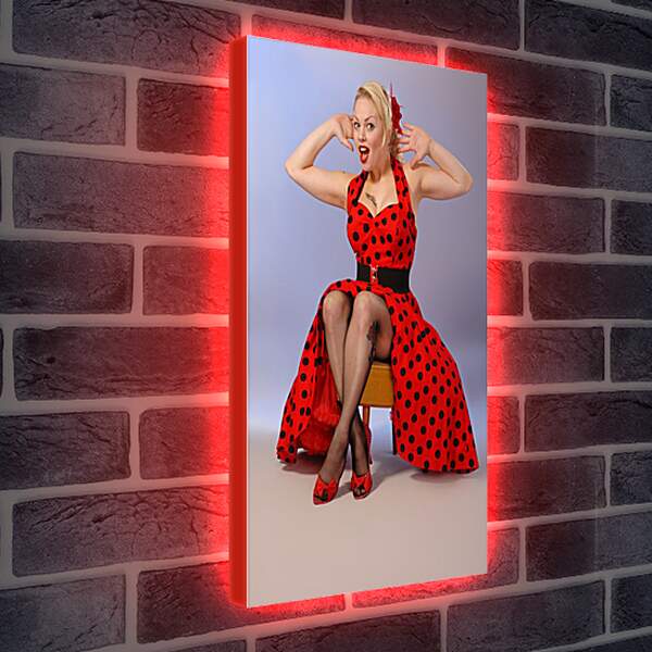 Лайтбокс световая панель - Красное платье в горох