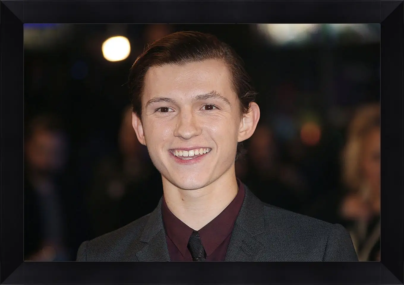 Картина в раме - Том Холланд. Tom Holland