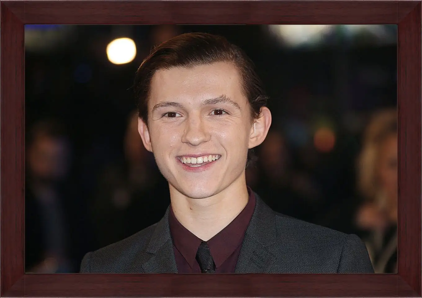 Картина в раме - Том Холланд. Tom Holland