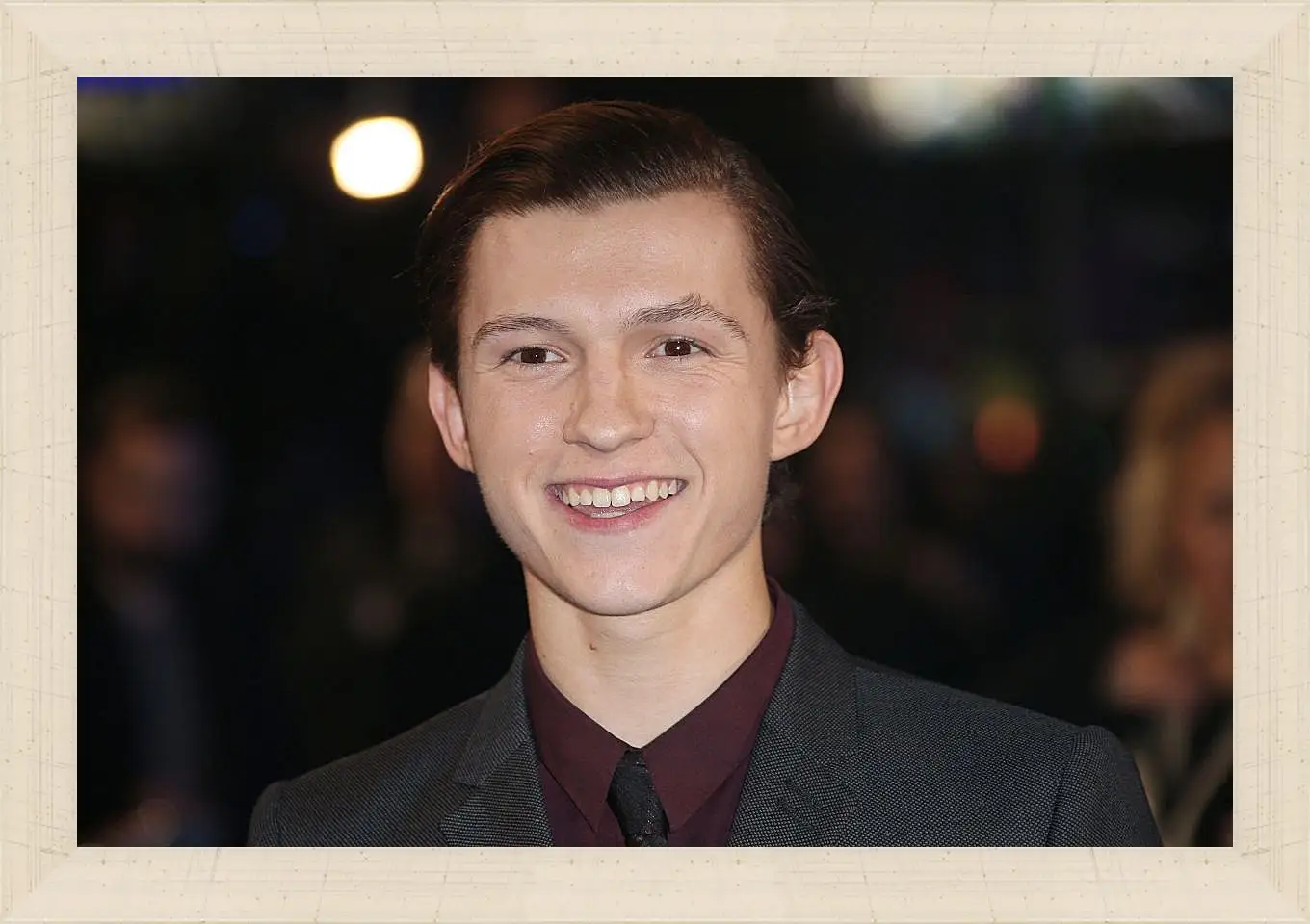 Картина в раме - Том Холланд. Tom Holland