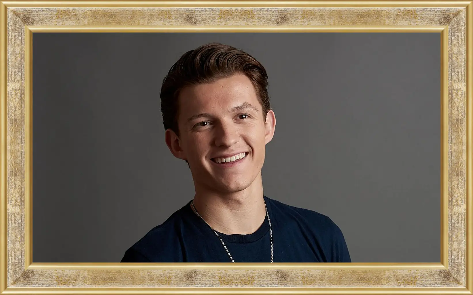 Картина в раме - Том Холланд. Tom Holland