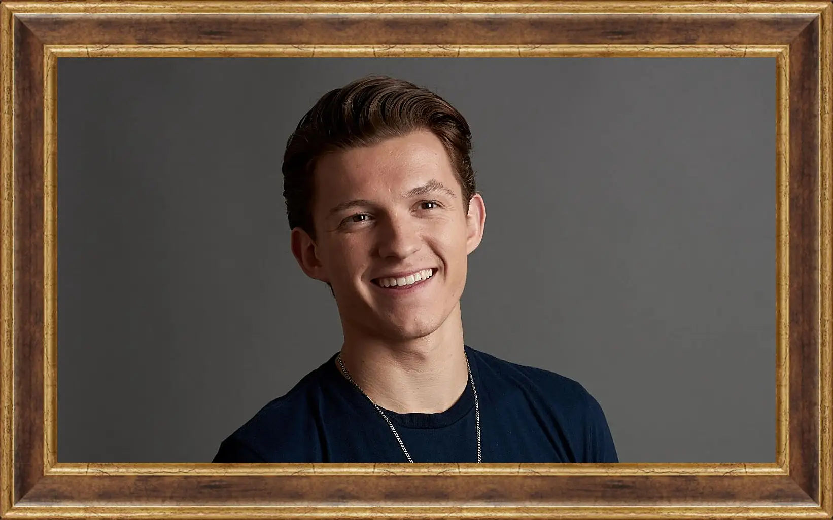 Картина в раме - Том Холланд. Tom Holland