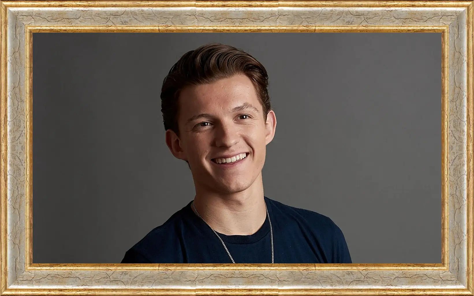 Картина в раме - Том Холланд. Tom Holland