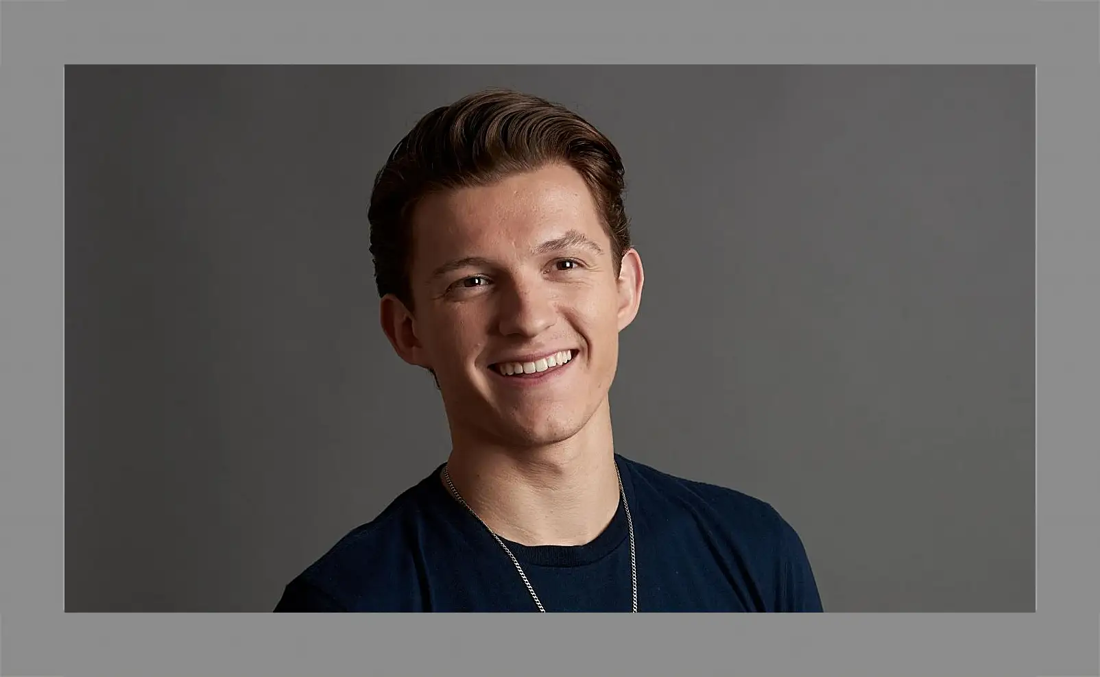 Картина в раме - Том Холланд. Tom Holland