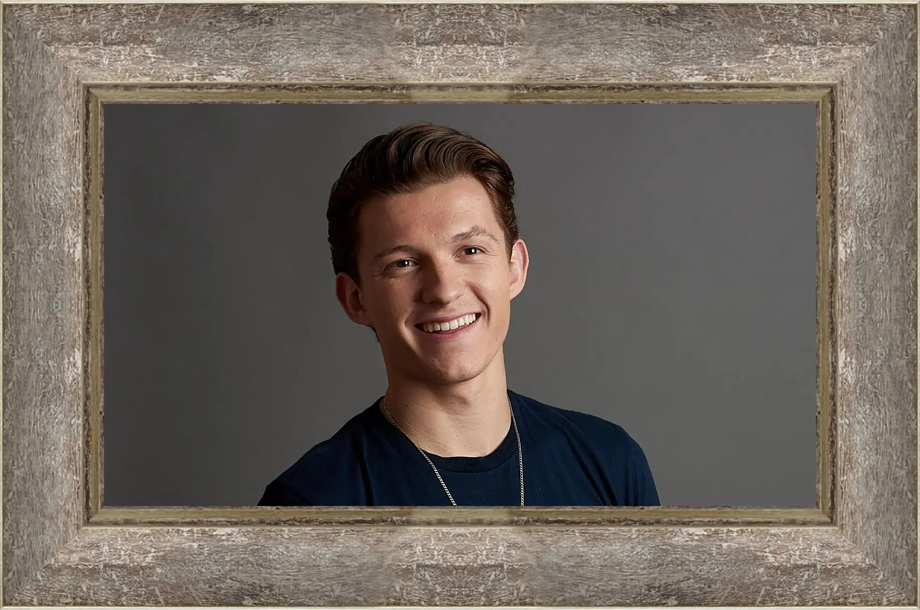 Картина в раме - Том Холланд. Tom Holland