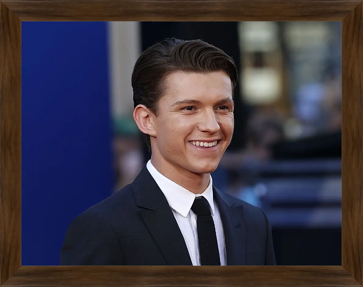 Картина в раме - Том Холланд. Tom Holland