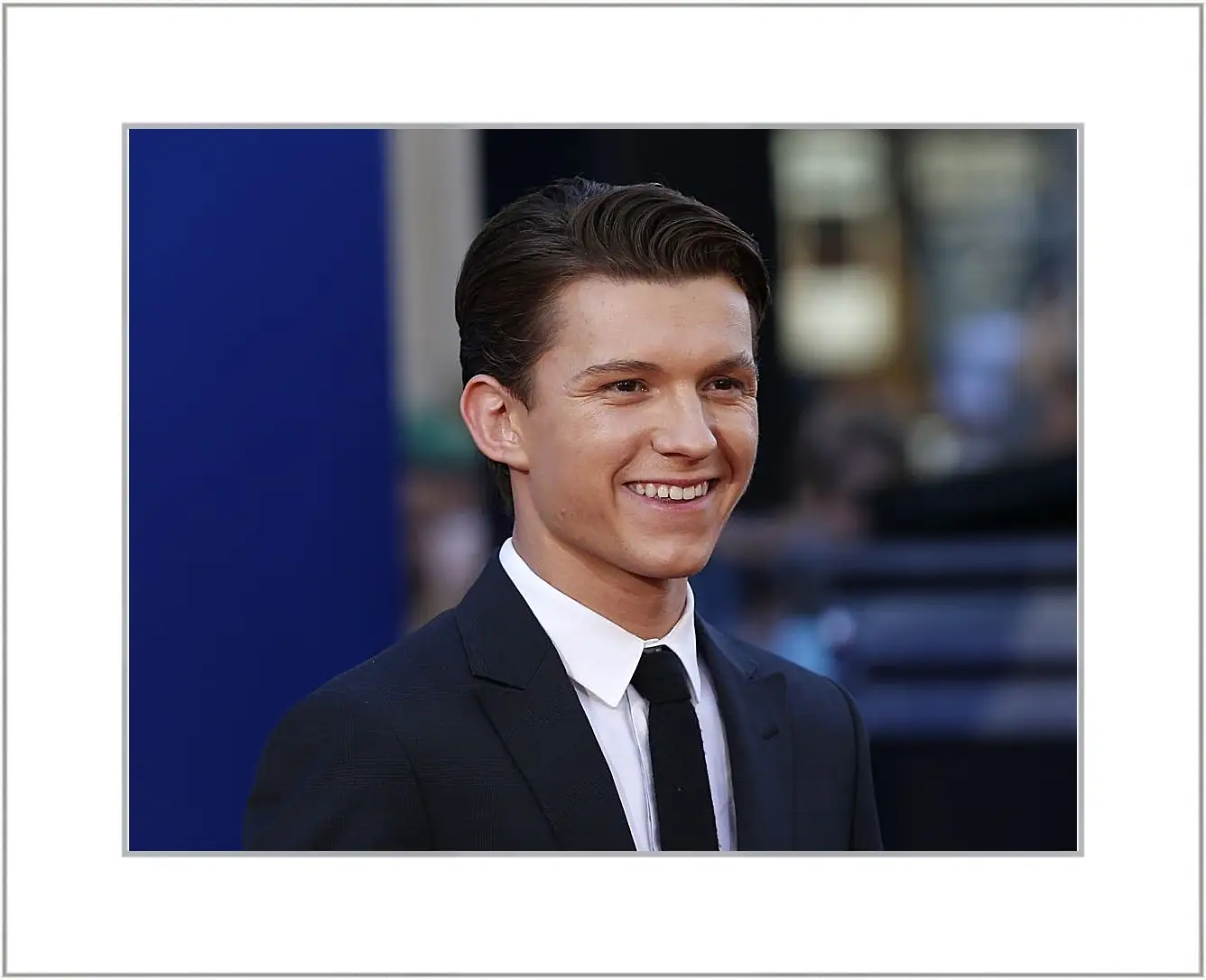 Картина в раме - Том Холланд. Tom Holland