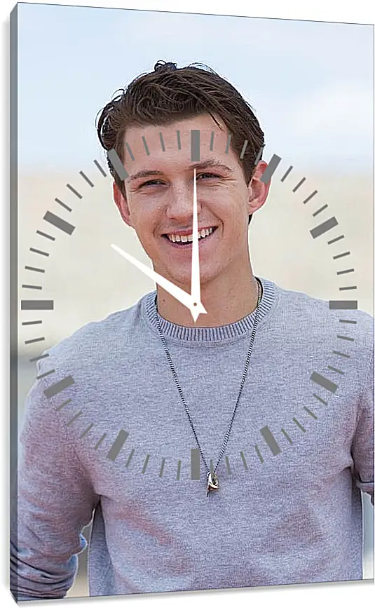 Часы картина - Том Холланд. Tom Holland