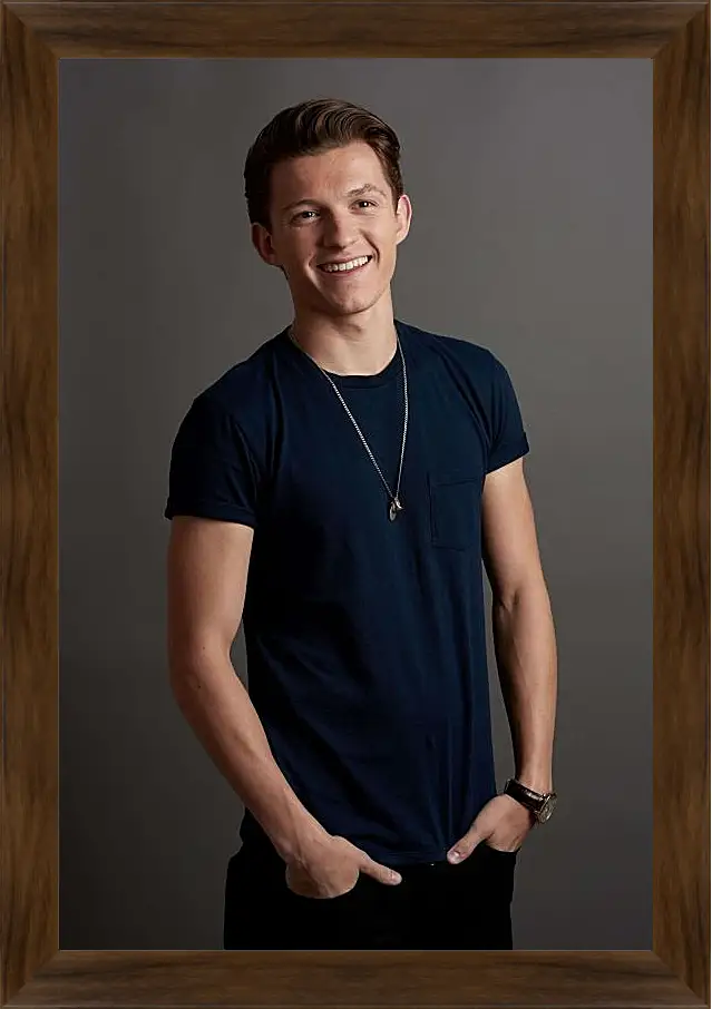 Картина в раме - Том Холланд. Tom Holland