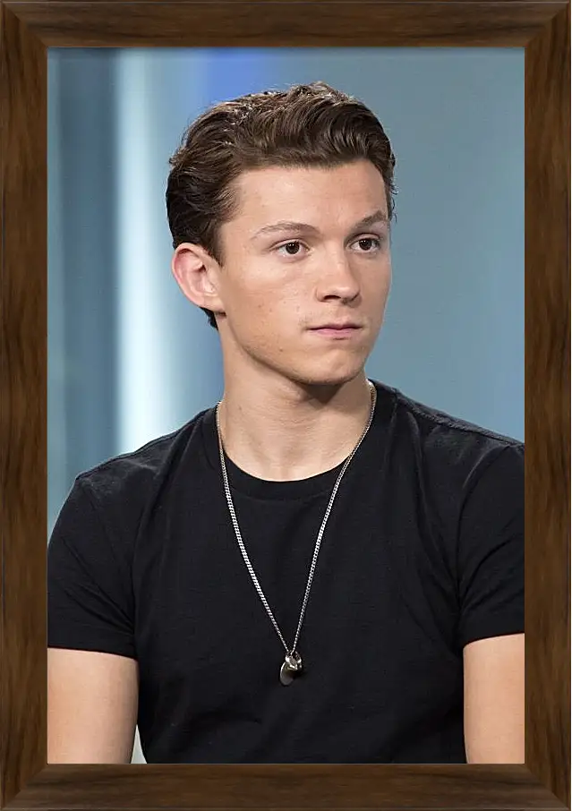 Картина в раме - Том Холланд. Tom Holland