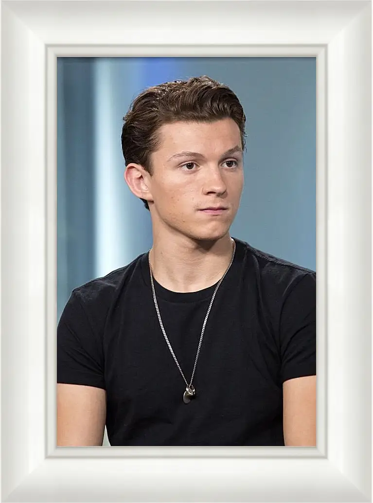 Картина в раме - Том Холланд. Tom Holland
