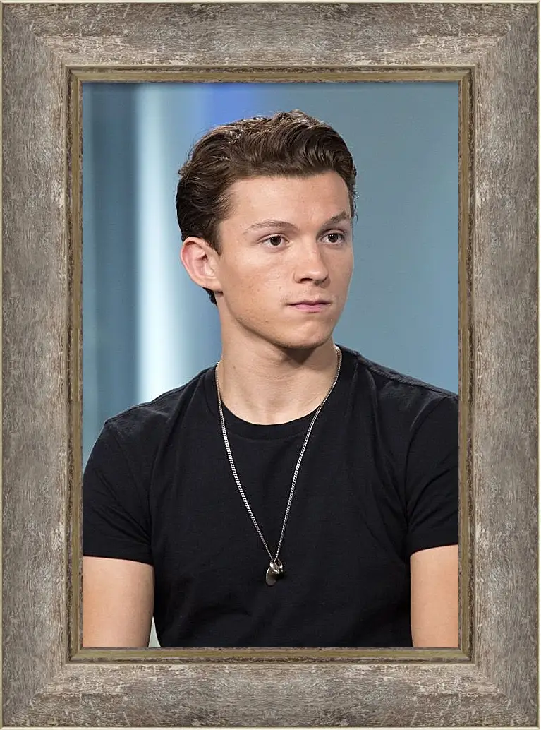 Картина в раме - Том Холланд. Tom Holland