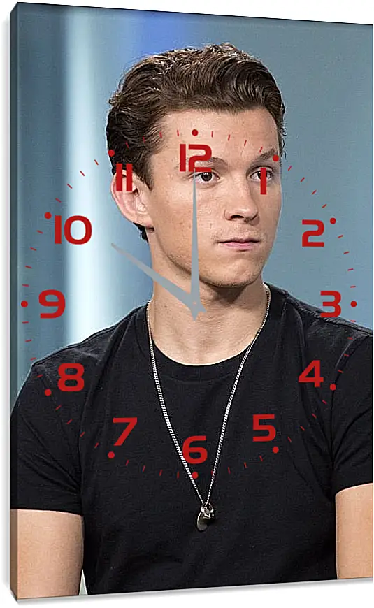 Часы картина - Том Холланд. Tom Holland